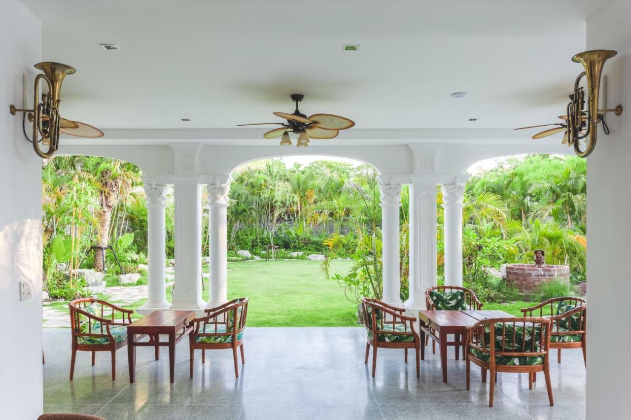 Sound Gallery House - Sha Plus Phuket Exterior foto